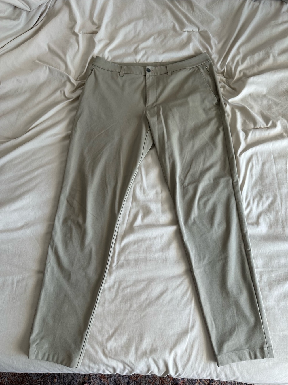 lululemon ABC Slim Fit Trouser Warpstreme, Compass Khaki
Size 34 waist